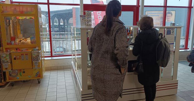 Kontrolowali punkty sprzedaży e-papierosów