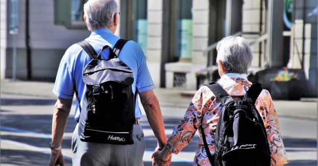 Czujni seniorzy nie dali oszukać się na wnuczka