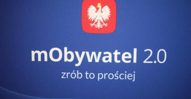 Od wtorku użytkownicy mObywatela mogą podpisywać elektronicznie dokumenty
