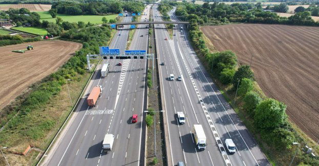 Po śmiertelnym wypadku zablokowany ruch na A4