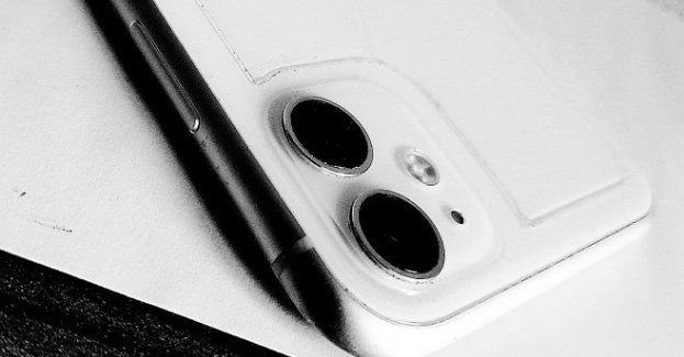 Pracownik firmy kurierskiej ukradł paczkę z telefonem komórkowym – został zatrzymany przez kryminalnych