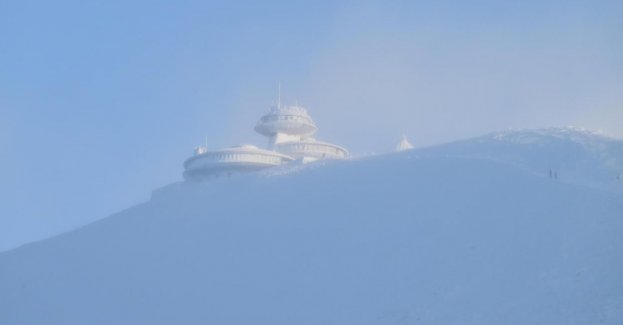 Nie żyją dwie osoby, które spadły ze zbocza Śnieżki