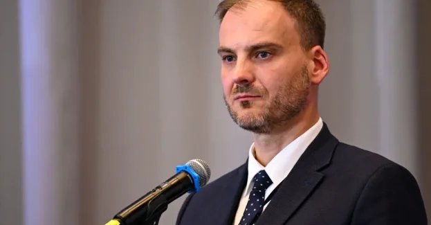 Rzecznik MSZ o Milinkiewiczu: Żegnamy wybitnego polityka i wielkiego przyjaciela naszego kraju