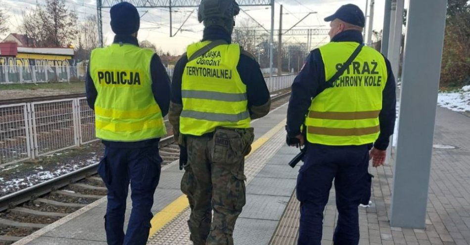zdjęcie: Akcja TOR: wzmocniona ochrona infrastruktury kolejowej / fot. KMP Zielona Góra