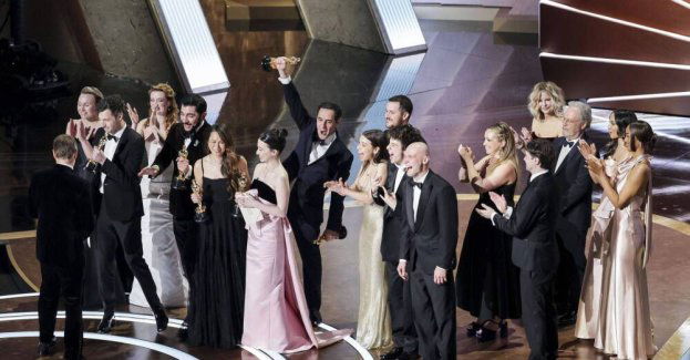"Anora" Seana Bakera z pięcioma statuetkami, m.in. za najlepszy film