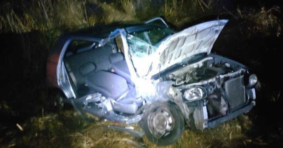 zdjęcie: Wypadek na DK17 w Suminie: sześć osób w szpitalu / fot. KPP Tomaszów Lubelski