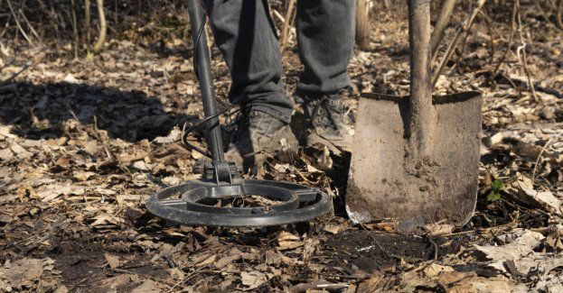 Piąta osoba z zarzutami ws. ubiegłorocznego "zaginięcia" min przeciwpancernych