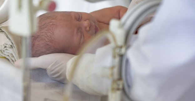 Operacja poparzonej wrzątkiem 4-tygodniowej dziewczynki zakończona pomyślnie