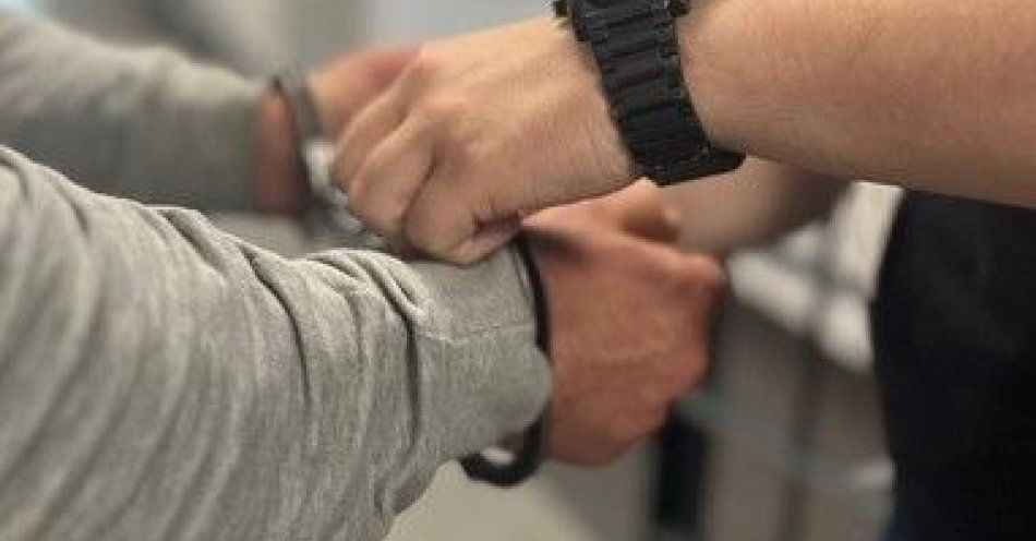 zdjęcie: Dozór dla 17 latka po brutalnym pobiciu 15 latka / fot. KPP w Sławnie