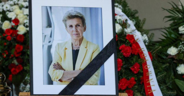 Iwona Śledzińska-Katarasińska spoczęła na łódzkim cmentarzu Doły