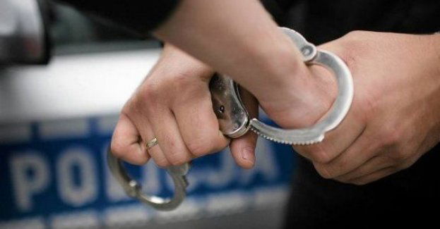 Ukrywali się przed wymiarem sprawiedliwości. Policjanci zatrzymali 5 poszukiwanych.