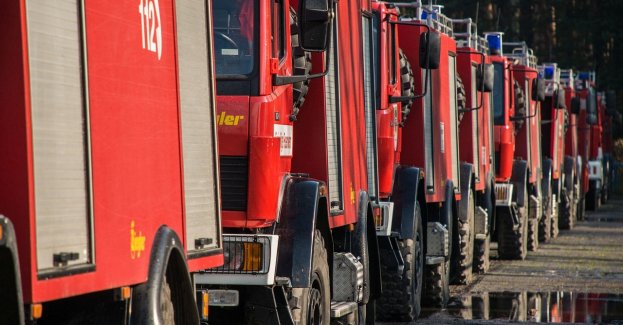 Pożar objął już całe składowisko odpadów w Siemianowicach Śląskich (aktl.)