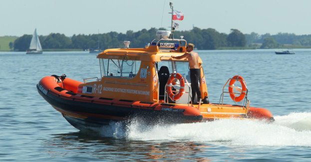 MOPR odnalazł w jeziorze Niegocin ciało żeglarza, policja szuka dwóch łodzi