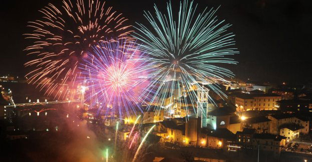 Władze miasta apelują o powstrzymanie się od strzelania petardami