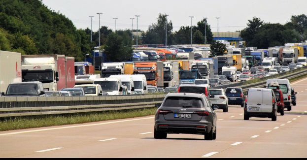 Ponad sześć dni oczekiwania tirów przed przejściami z Ukrainą w Hrebennem i Dorohusku