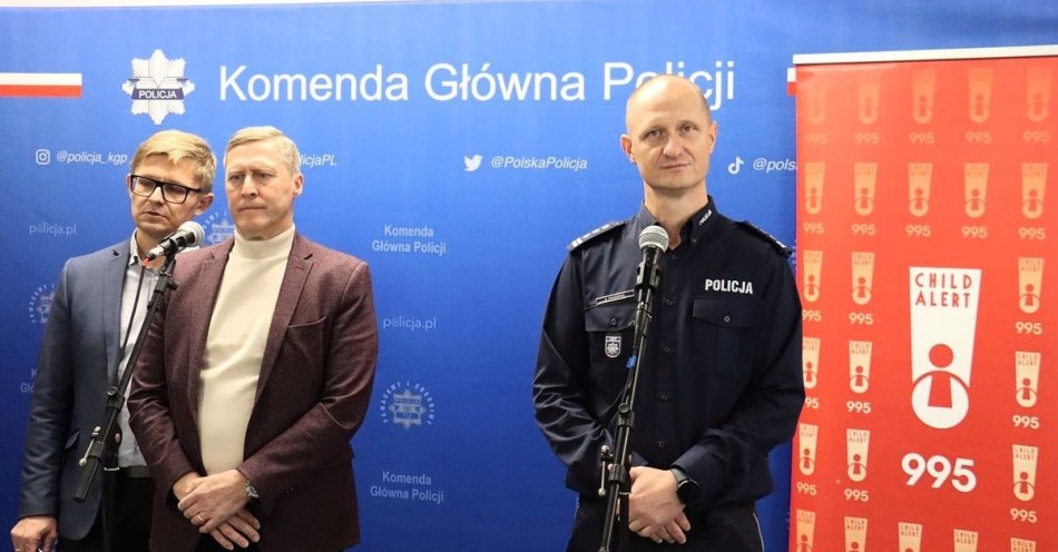 zdjęcie: Child Alert ma 12 lat T Mobile i Policja apelują o czujność / fot. KPP Złotów