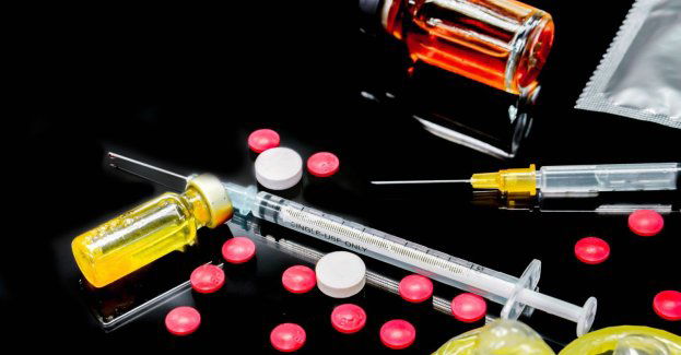 Zatrzymanie członków grupy przestępczej handlującej lekami o wartości miliona zł