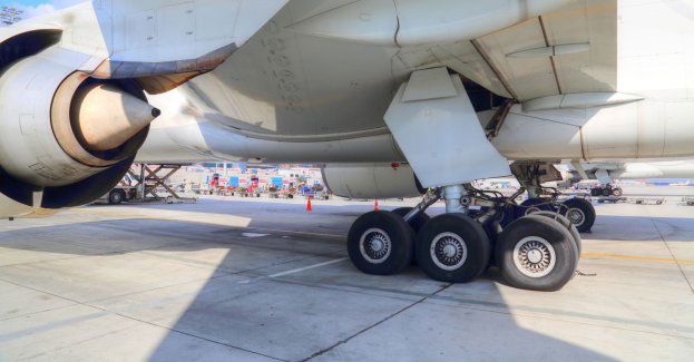 Służby udaremniły przemyt objętych sankcjami opon do Boeingów