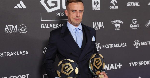 Ekstraklasa piłkarska - Grosicki po raz drugi z rzędu zawodnikiem sezonu
