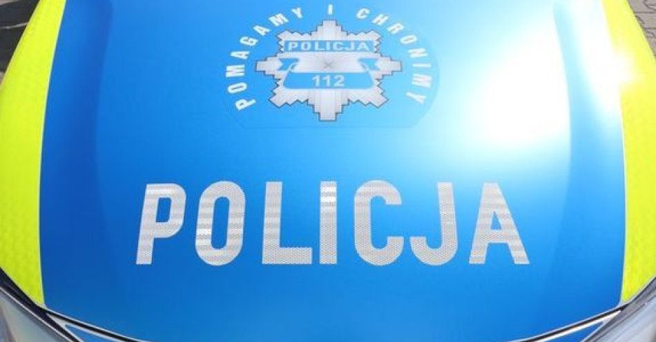 zdjęcie: Pościg za kierowcą Opla zakończony zatrzymaniem 40-latka / fot. KPP w Pyrzycach