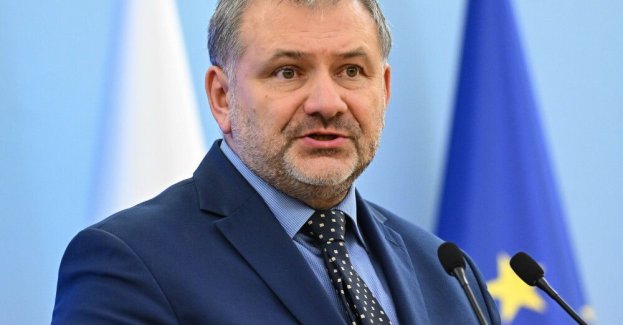 Żurek zapowiada pakiet rodzicielski; Konfederacja składa projekt ws. alienacji rodzicielskiej