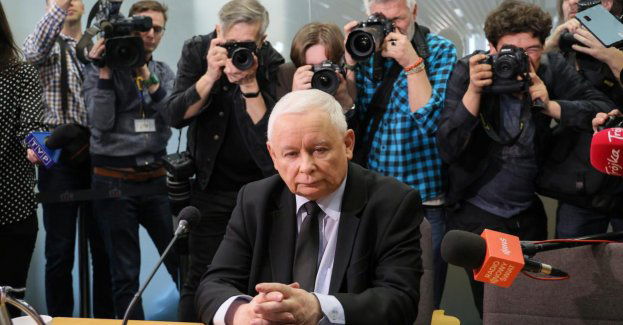 Szef PiS złożył przed komisją śledczą niepełne przyrzeczenie
