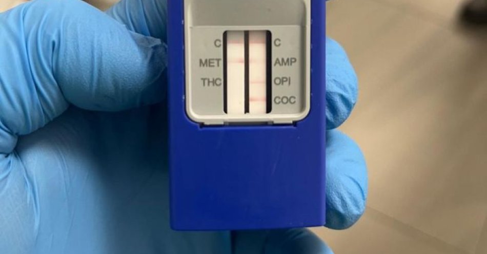 zdjęcie: Kierował mimo dwóch dożywotnich zakazów i narkotyków / fot. KPP w Świdwinie