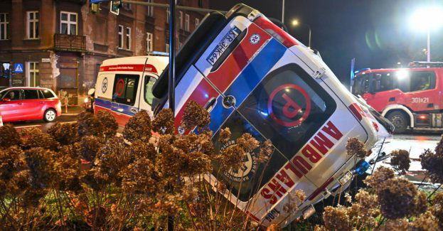 W okresie świąt na drogach zginęło 21 osób, a 230 zostało rannych
