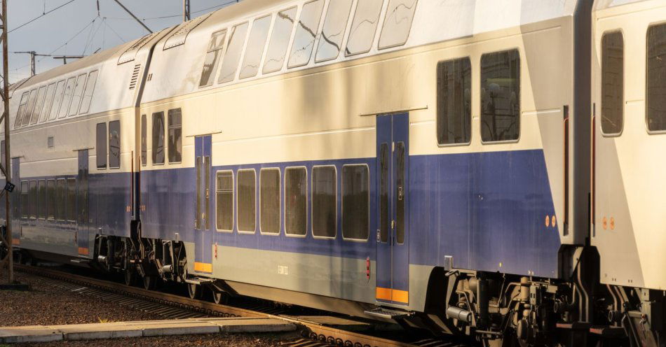 zdjęcie: Odblokowana DW214 w Garczegorzu po zderzeniu samochodu z pociągiem (aktl.) / v67012713