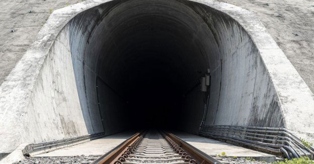 PKP PLK chce realistycznego planu kontynuacji budowy tunelu średnicowego; jest odpowiedź PBDiM (aktl.)