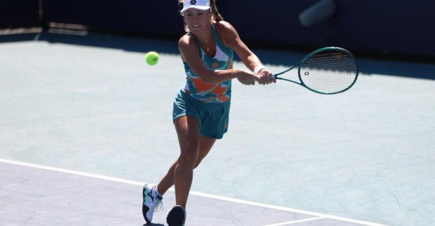 Turniej WTA w Stuttgarcie - wygrana Fręch z Errani w pierwszej rundzie