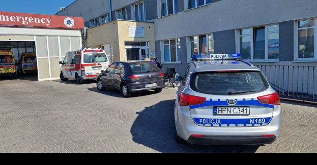 Z eskortą policji do szpitala