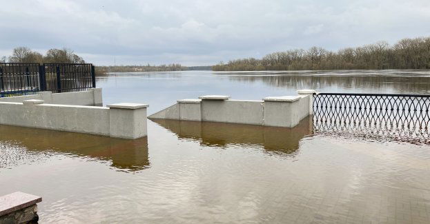 Samorząd przekaże 2,1 mln zł regionom dotkniętym powodzią