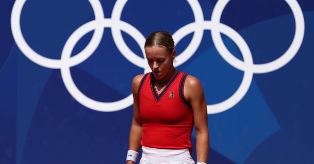 Tenis - Schmiedlova rywalką Świątek w meczu o brąz