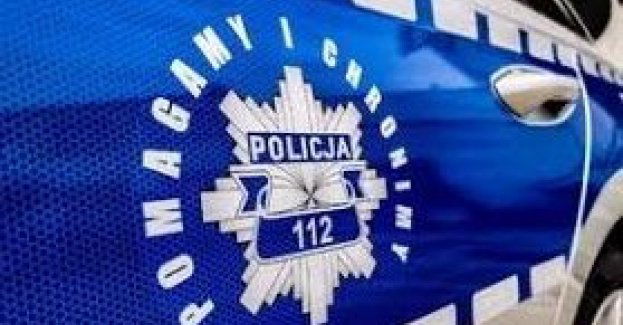 Miał problemy z oddychaniem i potrzebował pomocy. Reakcja policjantów była natychmiastowa i skuteczna