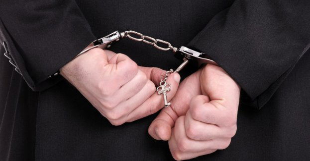 Tymczasowy areszt wobec księdza podejrzanego ws. fikcyjnych darowizn dla kilku parafii