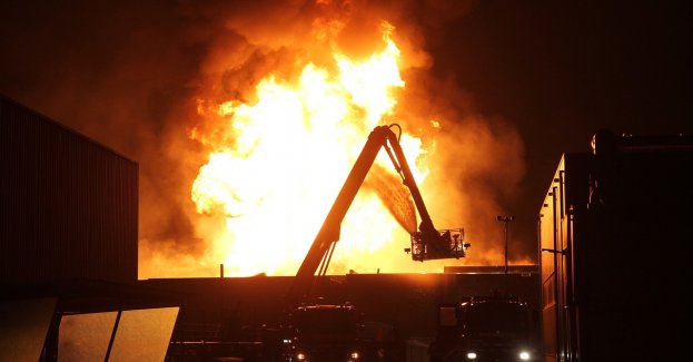 Jedna osoba zginęła w pożarze kamienicy w Grudziądzu