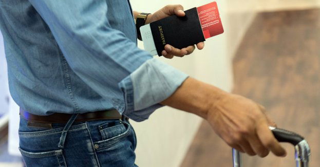 Do 22 listopada szef MSWiA przedłużył kontrole na granicy ze Słowacją