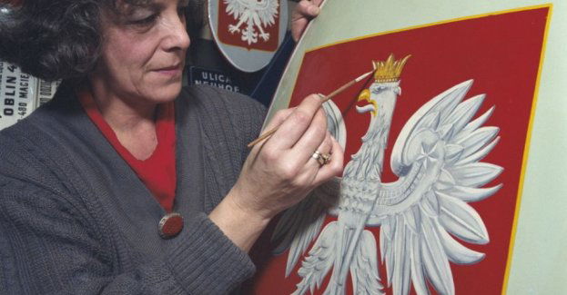35 lat temu polski orzeł odzyskał koronę, a Polska Rzeczpospolita Ludowa stała się Rzeczpospolitą Polską