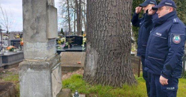 Upamiętnienie post. Stanisława Kopczyńskiego, który zginął podczas pełnienia obowiązków służbowych w 1930r.