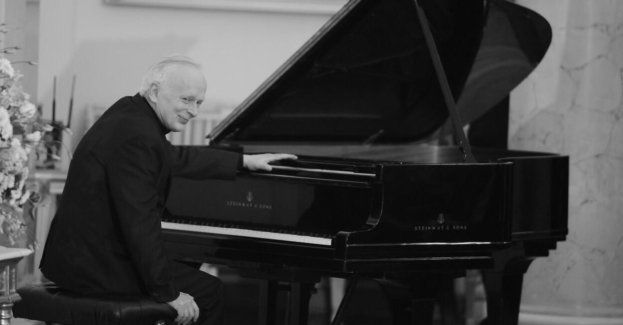 Uroczystości pogrzebowe pianisty Janusza Olejniczaka - 29 października
