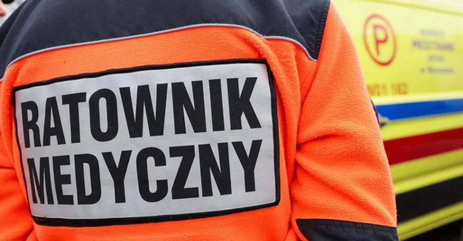 zdjęcie: 48-letni mężczyzna oskarżony o atak na ratownika medycznego w Pasłęku / Warszawa, 09.04.2025. Ratownik medyczny - zdjęcie ilustracyjne, 9 bm. w Warszawie. (mgut) PAP/Szymon Pulcyn