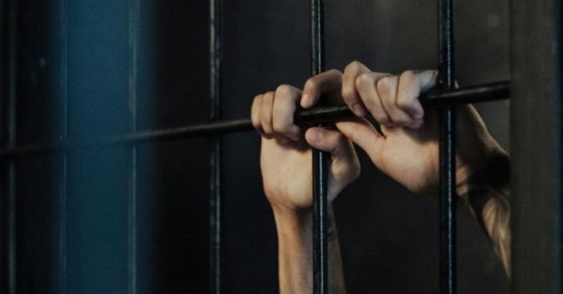 Oszuści udający policjantów zatrzymani na gorącym uczynku