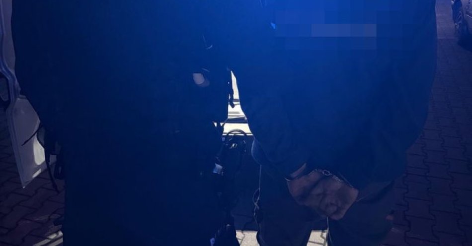 zdjęcie: Nietrzeźwy kierowca z zakazem zatrzymany w Szumowie / fot. KPP Zambrów