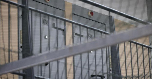 Były współpracownik papieża, zakonnik oskarżony o gwałty i pedofilię