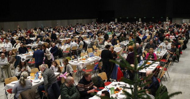 Jedna z największych Wigilii w Polsce. W Katowicach dla samotnych przygotowano niemal 4 tys. miejsc