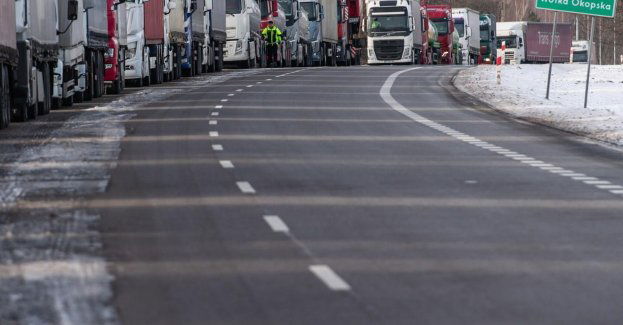 W ciągu kilku dni wrócą regularne odprawy na polsko-ukraińskiej granicy