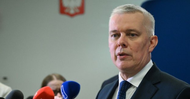 Siemoniak: zawetowana ustawa dawała państwu niezbędny poziom kontroli nad rynkiem kryptowalut