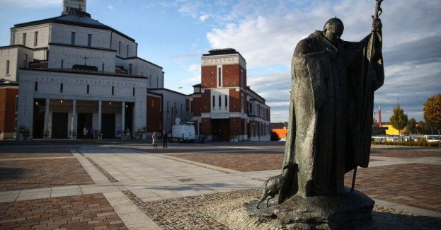 W ramach XXV Dnia Papieskiego w całym kraju koncerty, pielgrzymki i procesje