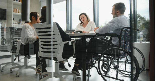 Usprawnienia ułatwiają zatrudnienie i awans w pracy osobom z niepełnosprawnościami